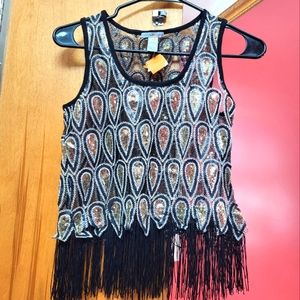 Fun flapper style sequin top size small